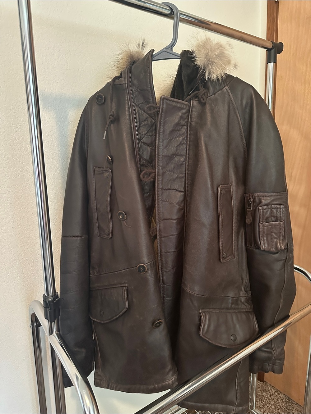 CockpitUSA Men's Lambskin Leather PrimaLoft Insulated Raccoon Fur Hooded Parka